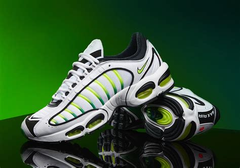 nike air max tailwind 4